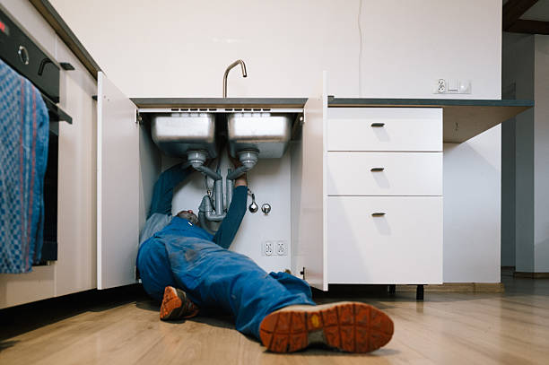 Professional Pipe Repair technician working in Virginia, IL